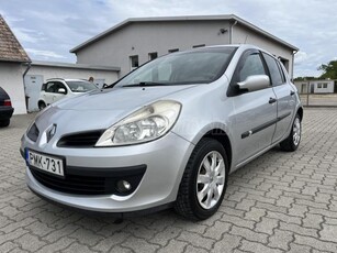 RENAULT CLIO 1.4 16V Authentique