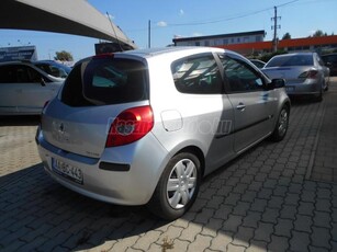 RENAULT CLIO 1.6 16V Dynamique Plus