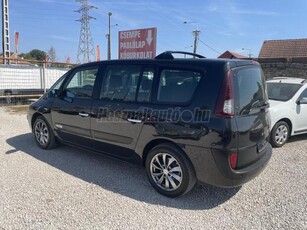 RENAULT ESPACE Grand2.0 dCi Initiale DPF 7FŐ-NAVI-BŐR-RADAR-ÜFŰTÉS-PANORÁMA TETŐ