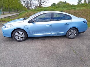 RENAULT FLUENCE ZE Dynamique (Automata) 82e km! Szervizkönyv! SAJÁT AKKUMULÁTOR!