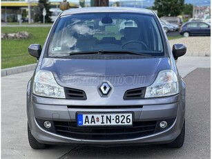 RENAULT GRAND MODUS 1.5 dCi Expression Digit klíma. Hosszított kivitel. 2025.04-ig műszaki vizsgával!