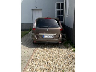 RENAULT GRAND SCENIC Scénic 1.5 dCi Dynamique