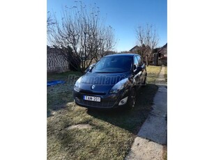 RENAULT GRAND SCENIC Scénic 1.5 dCi Privilege