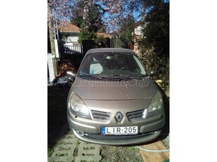 RENAULT GRAND SCENIC Scénic 1.6 Privilege JM