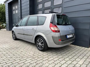 RENAULT GRAND SCENIC Scénic 1.9 dCi Privilege SZERVIZELT / MAGYARORSZÁG-i / 7SZEMÉLYES / XENON / KLÍMA