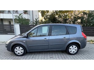 RENAULT GRAND SCENIC Scénic 2.0 dCi Monaco (Automata)