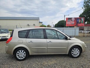 RENAULT GRAND SCENIC Scénic 2.0 dCi Privilege 7 Személyes!!!