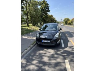 RENAULT GRAND SCENIC Scénic 2.0 dCi Privilege (Automata)