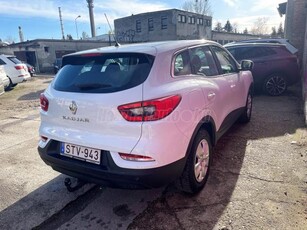 RENAULT KADJAR 1.3 TCe Life MAGYARORSZÁGI. ELSŐ TULAJDONOSTÓL.GYÁRI GARI