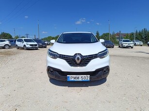 RENAULT KADJAR 1.6 dCi Energy Zen 4x4 ÁFÁS Mo-i 1 tul szkönyv gyári fényezés