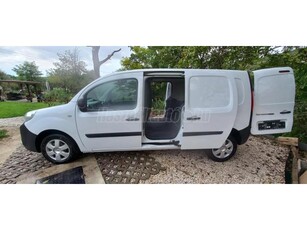 RENAULT KANGOO Express 1.5 dCi Maxi Pack Comfort Dupla tolóajtó. Gyárilag burkolt raktér. Szervízkönyv !