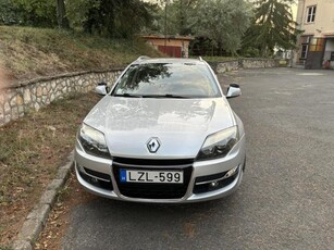 RENAULT LAGUNA 2.0 dCi Black Edition