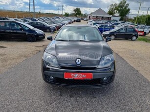 RENAULT LAGUNA 2.0 dCi Black Edition Garanciával . ingyenes szervízekkel .0 ft önerőtől htelre is