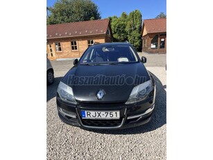 RENAULT LAGUNA 2.0 dCi Limited