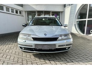 RENAULT LAGUNA 2.2 dCi Privilege GARANCIÁVAL!