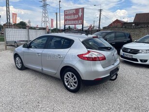 RENAULT MEGANE 1.2 TCe Expression Start&Stop LED-NAVI-RADAR-ÜFŰTÉS-HOROG