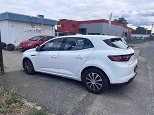 RENAULT MEGANE 1.2 TCe Intens Újszerű