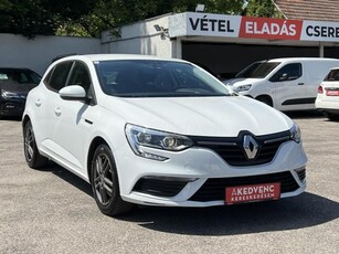 RENAULT MEGANE 1.3 TCe Intens Tempomat Klíma Bluetooth Megkímélt 75e km!