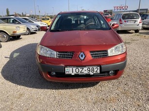 RENAULT MEGANE 1.4 16V Alize