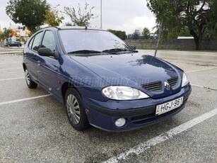 RENAULT MEGANE 1.4 16V RN