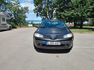 RENAULT MEGANE 1.5 dCi Azure Ajándék