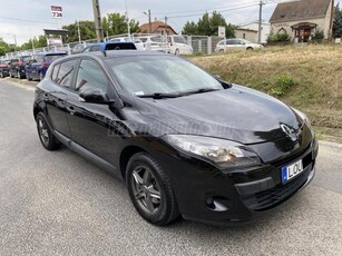 RENAULT MEGANE 1.6 Authentique AKÁR 1 ÉV GARANCIÁVAL