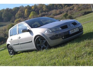 RENAULT MEGANE 1.6 Authentique Plus UJSZERU KLIMAS!!!! GARANTALT KM FUTAS !!!!