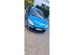 RENAULT MEGANE 1.6 Expression