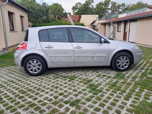 RENAULT MEGANE 1.6 Privilege (Automata) Karcmentes gyönyörű állapot !