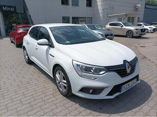 RENAULT MEGANE 1.6 SCe Intens Magyar 1 tulaj vezetett szervizkönyves!