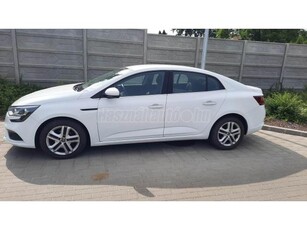 RENAULT MEGANE 1.6 SCe Limited