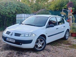 RENAULT MEGANE 1.9 dCi Dynamique