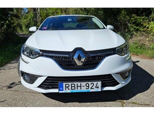 RENAULT MEGANE GrandCoupé 1.6 SCe Intens Garantált KM! Újszerű állapot! Friss vizsga!