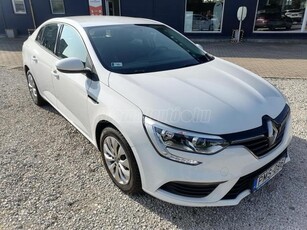 RENAULT MEGANE GrandCoupé 1.6 SCe Life