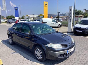 RENAULT MEGANE Limousine 1.5 dCi Expression Mo.-i.1.tul. !