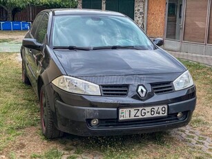 RENAULT MEGANE Limousine 1.6 Authentique Plus Friss műszaki!