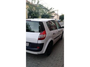 RENAULT SCENIC Grand Scénic 1.5 dCi Privilege