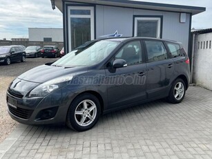 RENAULT SCENIC Grand Scénic 1.5 dCi Privilege EDC 2 tul/144ekm/ Tetőcsomagtartó/ Téli-nyári