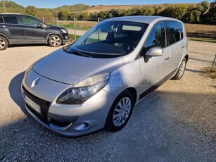 RENAULT SCENIC Grand Scénic 1.5 dCi TomTom EDC Színes navigáció!