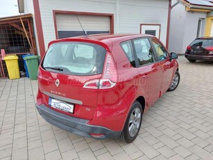 RENAULT SCENIC Scénic 1.4 TCe TomTom SZERVIZKÖNYV. 129.000 KM. 1.TULAJ. NAVIGÁCIÓ. TEMPOMAT. TOLATÓRADAR. ÜLÉSFŰTÉS