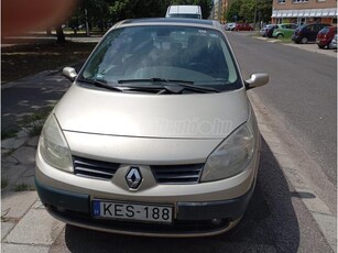 RENAULT SCENIC Scénic 1.5 dCi Authentique Plus