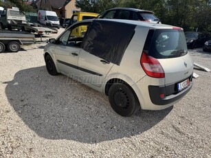 RENAULT SCENIC Scénic 1.5 dCi Authentique Plus