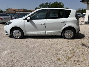 RENAULT SCENIC Scénic 1.5 dCi Expression