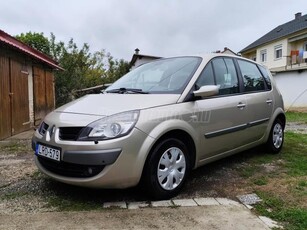 RENAULT SCENIC Scénic 1.5 dCi Expression