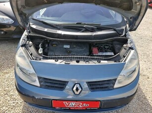 RENAULT SCENIC Scénic 1.5 dCi Privilege Garanciával . ingyenes szervízekkel . 0 ft önerőtől hitelre is