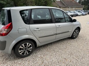 RENAULT SCENIC Scénic 1.6 Authentique Plus