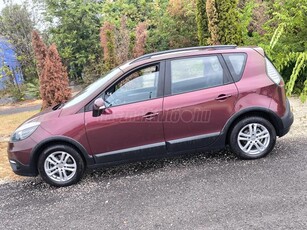 RENAULT SCENIC Scénic XMod 1.5 dCi Expression LED VEZETÉS TÁMOGATÓ ALUFELNI TEMPOMAT TÜKÖRBEHAJTÁS 182000KM GARANTÁLT