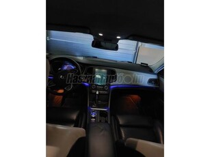 RENAULT TALISMAN 1.6 dCi Intiale Paris 4Control EDC