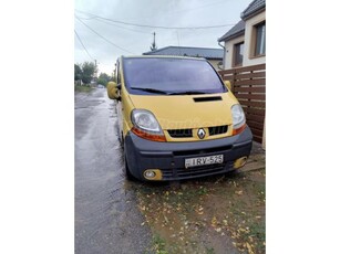 RENAULT TRAFIC 1.9 dCi L1H1