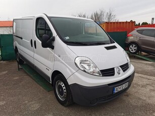 RENAULT TRAFIC 2.0 DCi hosszított kivitel